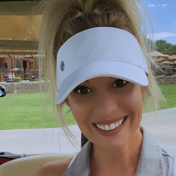 Meet the Posher - Picture 3 of 6